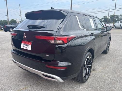 2023 Mitsubishi Outlander SE 2.5 2WD