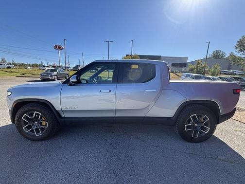 2023 Rivian R1T Adventure Quad Motor Large Pack