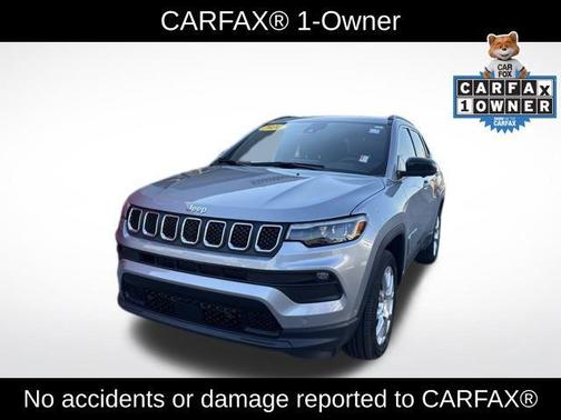 2024 Jeep Compass Latitude Lux