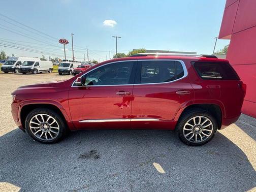 2021 GMC Acadia Denali