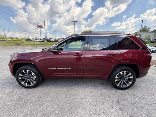 2025 Jeep Grand Cherokee Overland