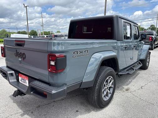 2024 Jeep Gladiator Sport S