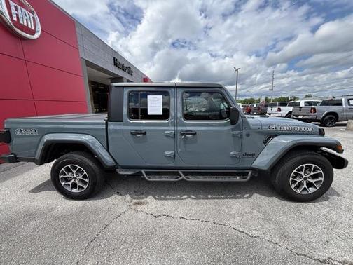 2024 Jeep Gladiator Sport S