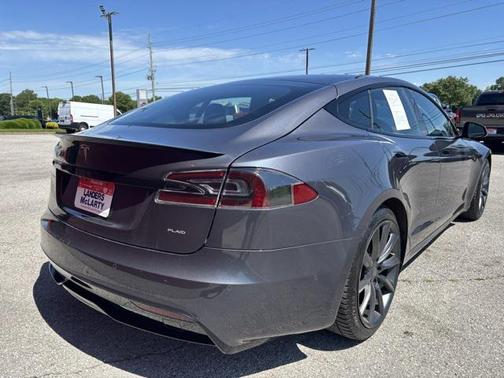2021 Tesla Model S Plaid