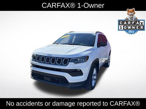 2024 Jeep Compass Latitude Lux