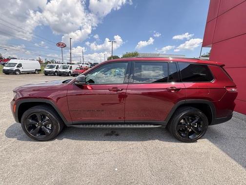 2025 Jeep Grand Cherokee L Altitude