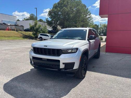 2025 Jeep Grand Cherokee L Altitude