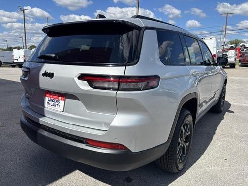 2025 Jeep Grand Cherokee L Altitude