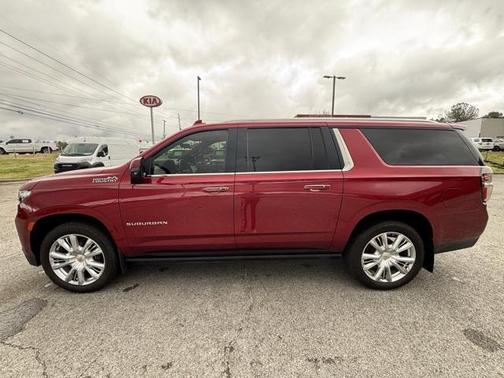 2023 Chevrolet Suburban 4WD High Country