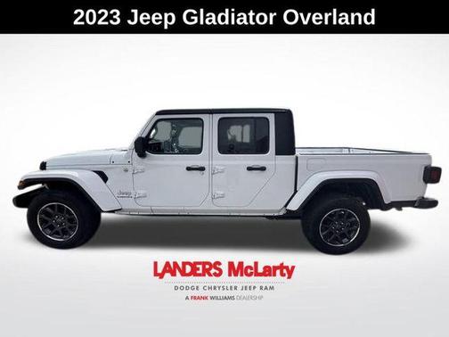 2023 Jeep Gladiator Overland