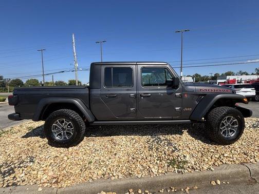 2025 Jeep Gladiator Mojave