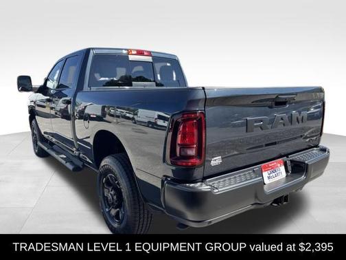 2026 RAM 3500 Tradesman Crew Cab 4x4 6'4' Box