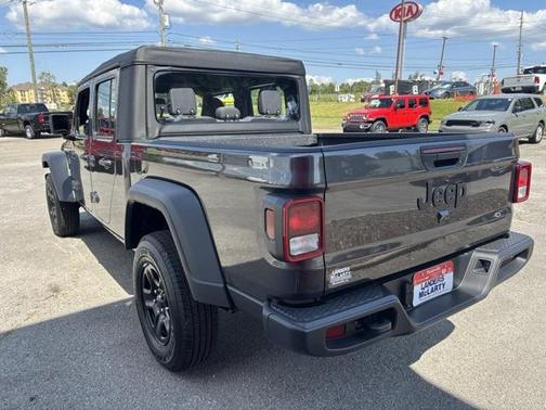 2025 Jeep Gladiator Sport
