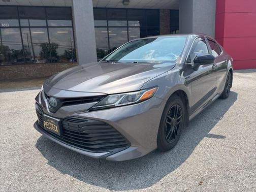 2020 Toyota Camry LE
