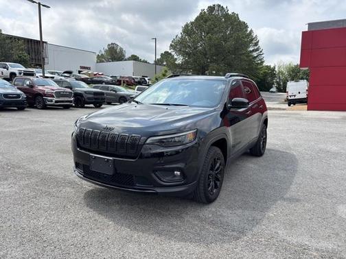 2023 Jeep Cherokee Altitude