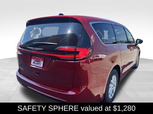 2026 Chrysler Pacifica L