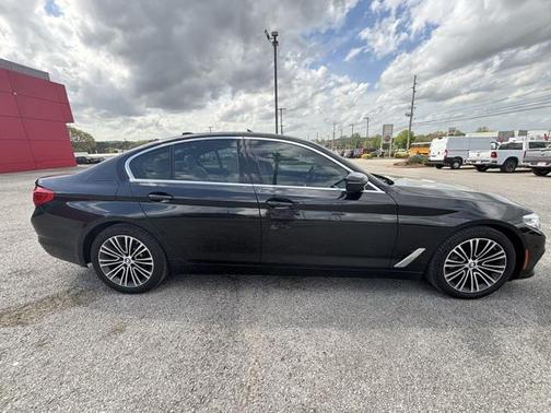 2020 BMW 540 540i
