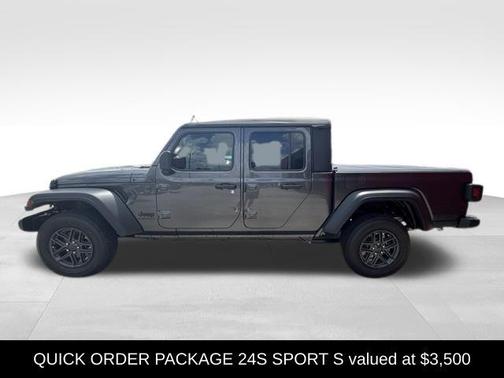 2025 Jeep Gladiator Sport S
