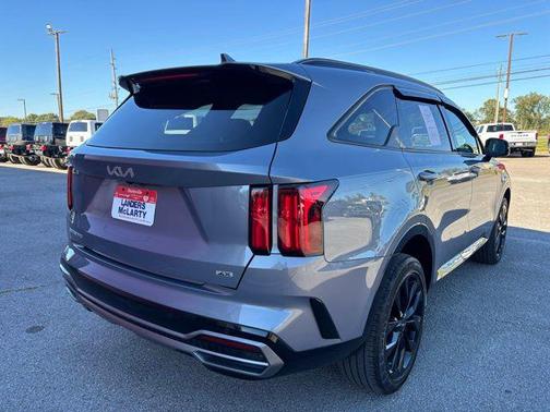 2023 Kia Sorento SX