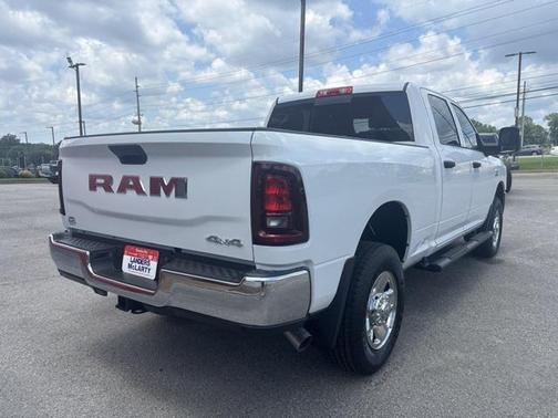 2025 RAM 2500 Tradesman Crew Cab 4x4 6'4' Box
