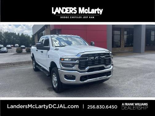 2025 RAM 2500 Tradesman Crew Cab 4x4 6'4' Box