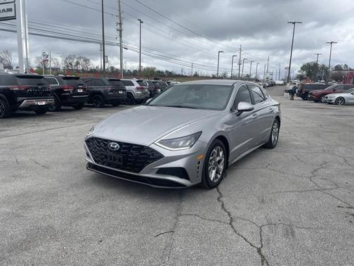 2023 Hyundai SONATA SEL
