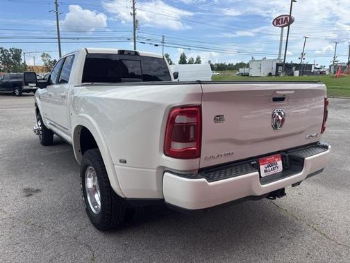 2024 RAM 3500 Limited Crew Cab 4x4 8' Box