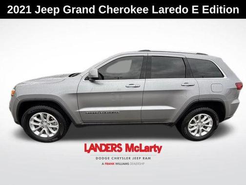 2021 Jeep Grand Cherokee Laredo