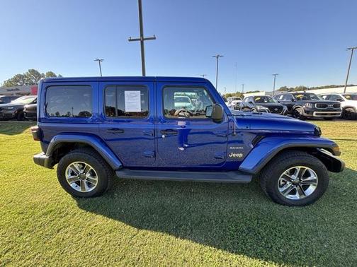 2020 Jeep Wrangler Unlimited Sahara