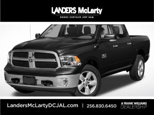 Brilliant Black Crystal Pearlcoat 2019 RAM 1500 SLT
