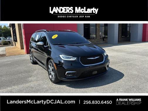 2025 Chrysler Pacifica L