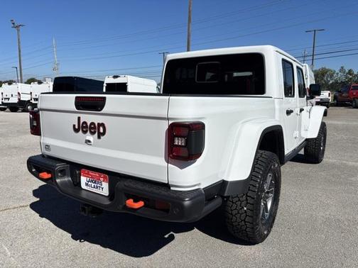 2025 Jeep Gladiator Mojave X