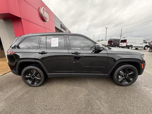 2024 Jeep Grand Cherokee Altitude