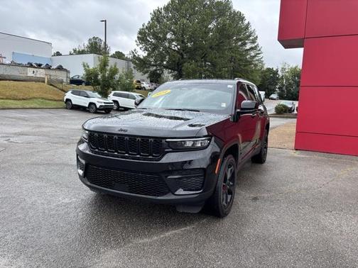 2024 Jeep Grand Cherokee Altitude
