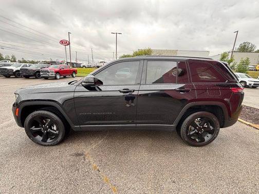 2024 Jeep Grand Cherokee Altitude