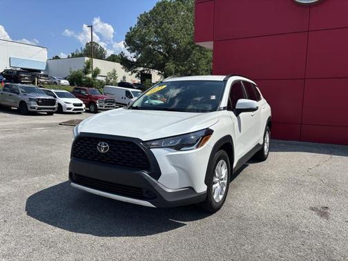 2022 Toyota Corolla Cross LE