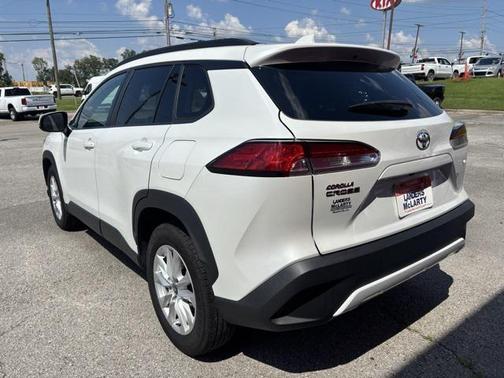 2022 Toyota Corolla Cross LE