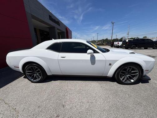 2021 Dodge Challenger R/T Scat Pack Widebody
