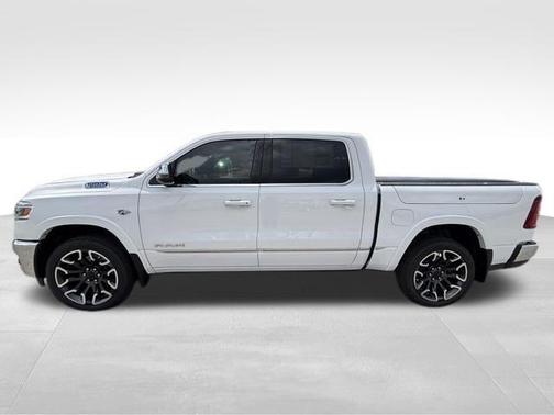 Bright White Clearcoat 2026 RAM 1500 Limited