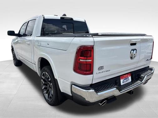 Bright White Clearcoat 2026 RAM 1500 Limited