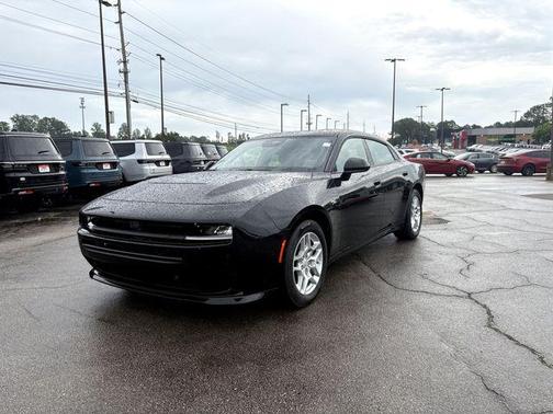 Diamond Black Crystal Pearlcoat 2026 Dodge Charger R/T