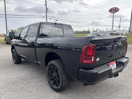 2025 RAM 2500 Laramie Crew Cab 4x4 6'4' Box