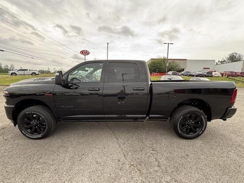 2025 RAM 2500 Laramie Crew Cab 4x4 6'4' Box