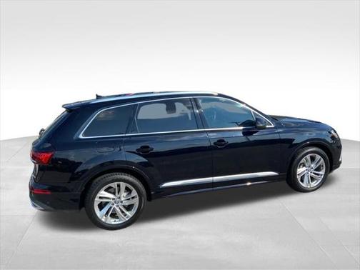 2020 Audi Q7 55 Prestige