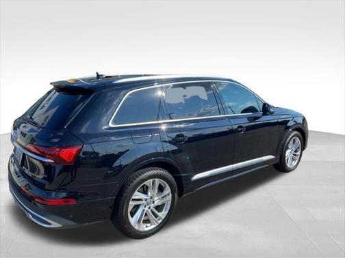 2020 Audi Q7 55 Prestige
