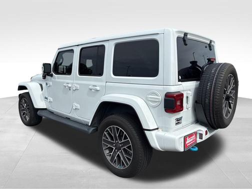 2023 Jeep Wrangler 4xe Sahara High Altitude