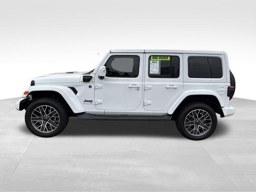 2023 Jeep Wrangler 4xe Sahara High Altitude
