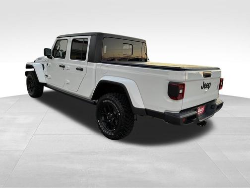 2026 Jeep Gladiator Willys 4x4