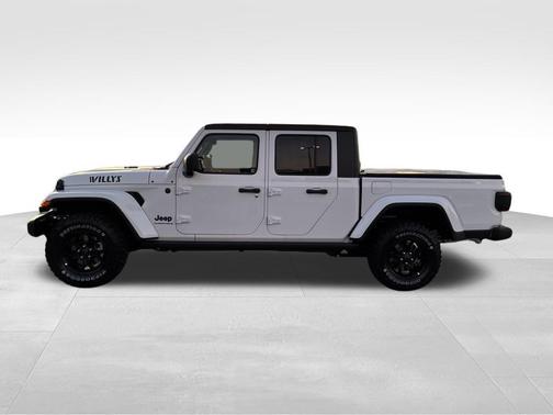 2026 Jeep Gladiator Willys 4x4