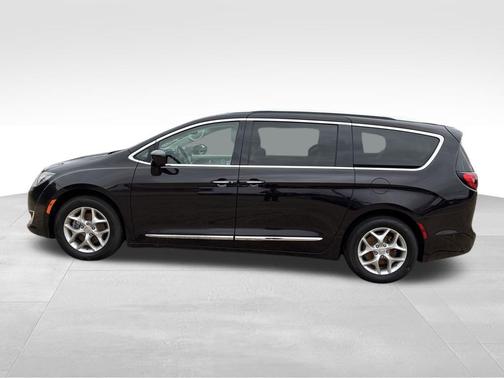 2019 Chrysler Pacifica Touring-L Plus